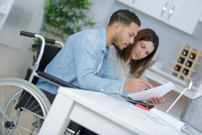 What Are the Differences Between Critical Illness Insurance and Disability Insurance?